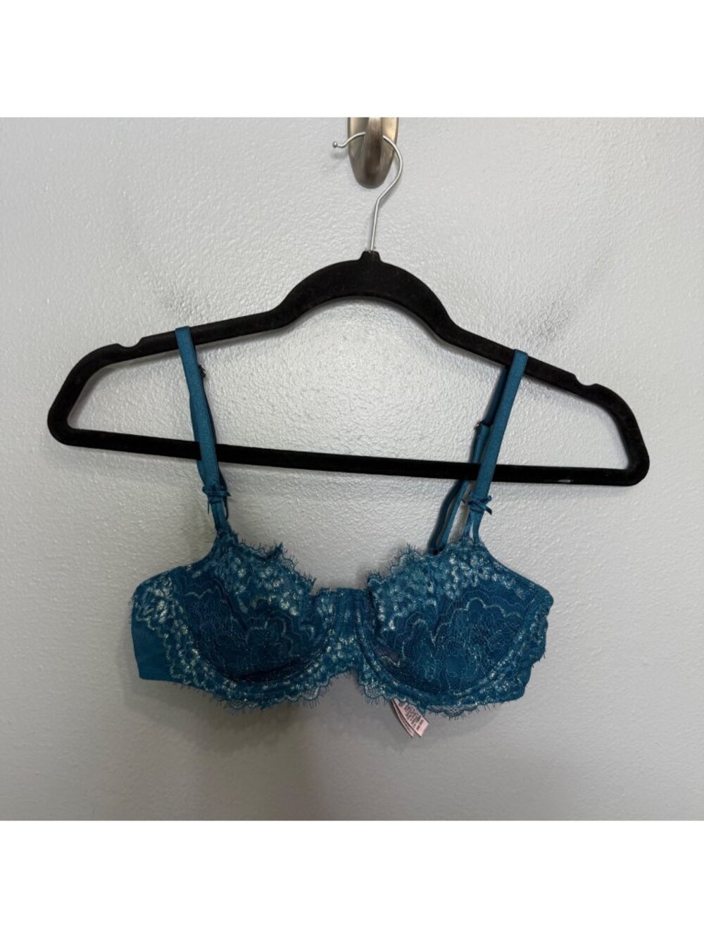 VICTORIA'S SECRET dream angels push up without padding bra in teal lace size 34B